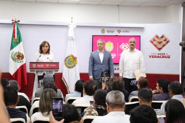 Veracruz tiene un gobierno que combate la violencia y atiende sus causas: Rocío Nahle