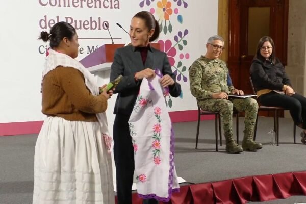 “Radios Comunitarias Indígenas se fortalecerán con la Ley de Telecomunicaciones”: Claudia Sheinbaum Pardo.