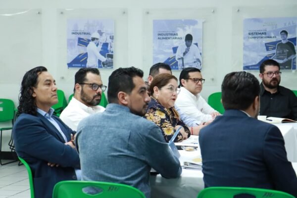 SEV y Sefiplan concretan acuerdos con el Tecnológico Superior de Xalapa