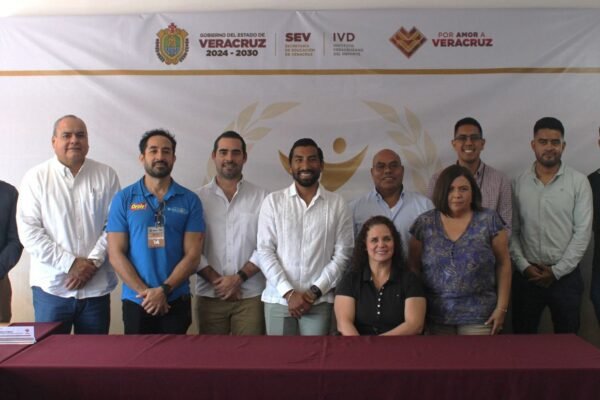 Andrea Álvarez y Jared Oliva, ganadores del Premio Estatal del Deporte 2025